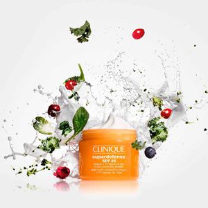 CREMA HIDRATANTE CLINIQUE SUPERDEFENSE CON PROTECTOR SOLAR SPF25 50 ML