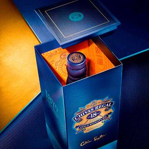 Whisky Chivas Regal 18 años 750ml.
