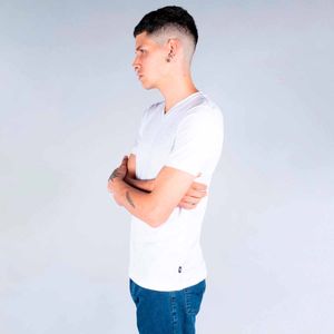 PLAYERA CUELLO V MANGA CORTA