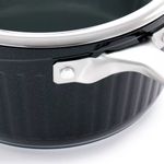 5770027-3.jpg