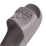 5852054-6.jpg