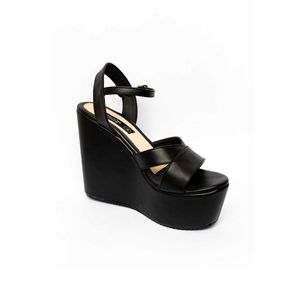 SANDALIA DE PLATAFORMA CASUAL