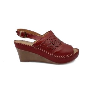 SANDALIA DE PLATAFORMA CASUAL EN PIEL