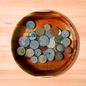 Plato Plano Pequeño De Maderas Ensambladas Y Torneadas