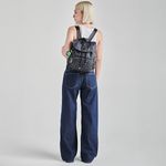 6187064-8.jpg