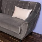 6195263-4.jpg