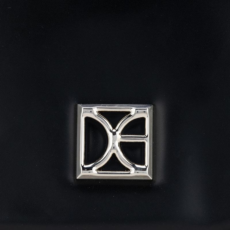 6219458-5.jpg