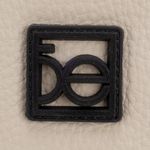 6219485-5.jpg