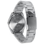 6204601-2.jpg