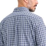 6251581-4.jpg