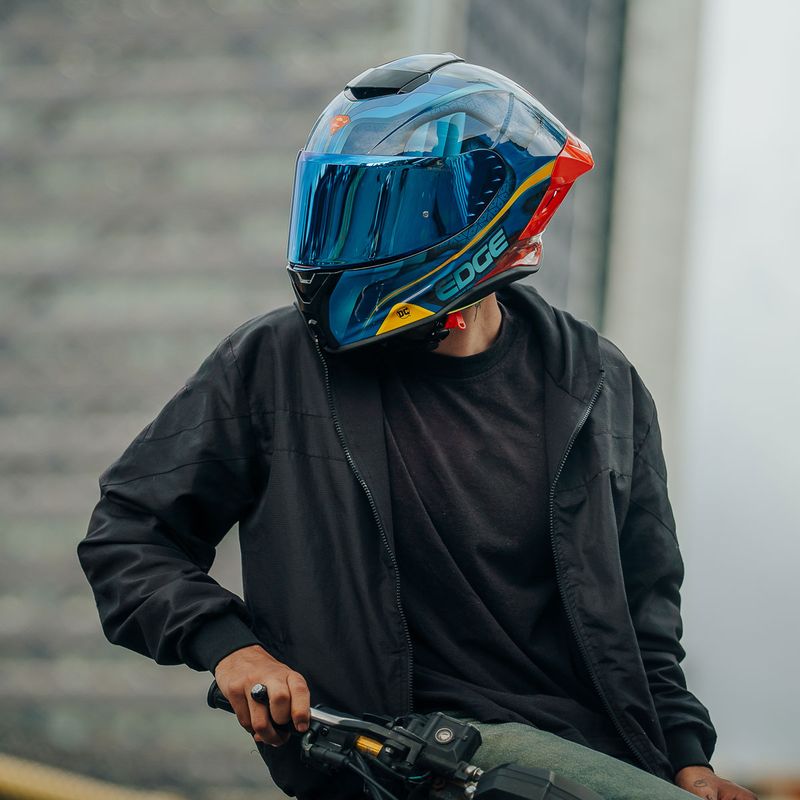 6442882-1.jpg